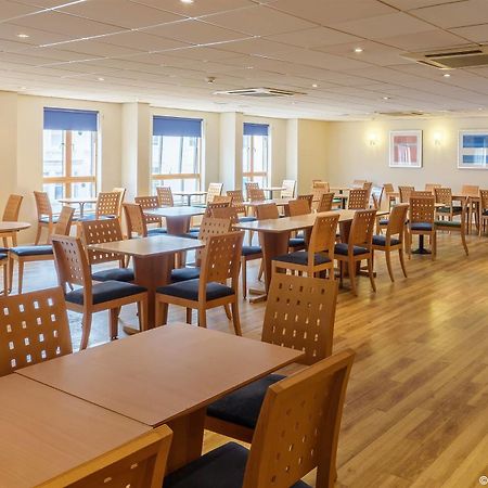 Ramada Encore Йорк Екстериор снимка