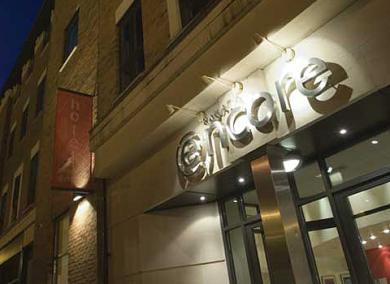 Ramada Encore Йорк Екстериор снимка